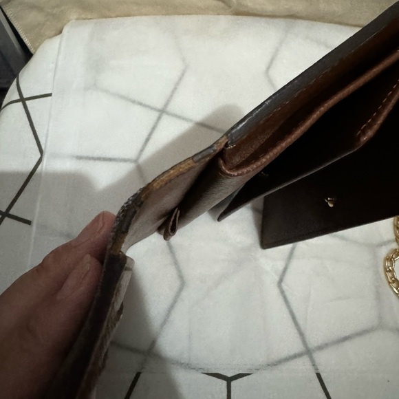 LOUIS VUITTON. continental wallet. - Picture 6 of 8